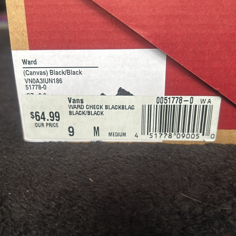 WOMEN’S TENNIS SHOES - Picture 12 of 12